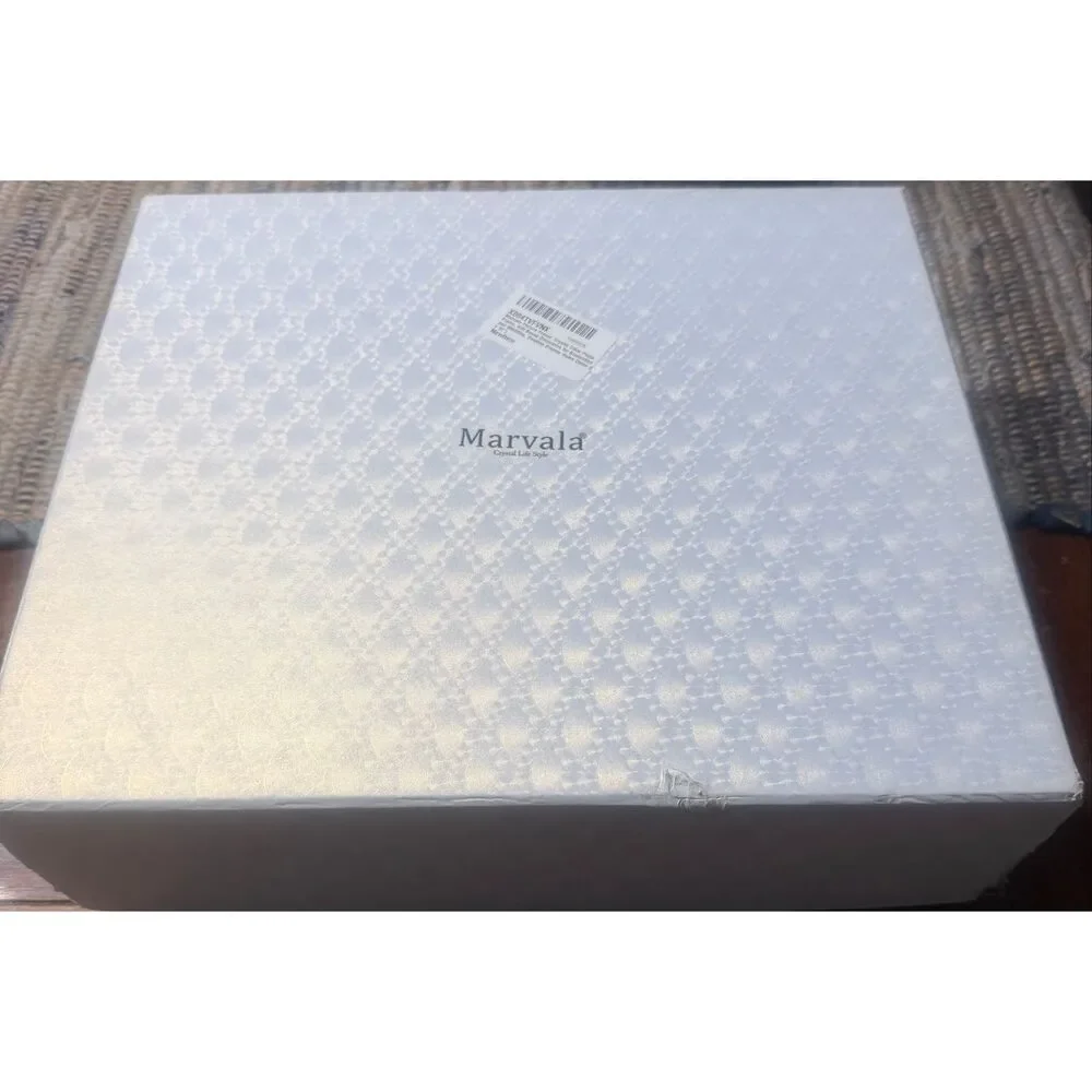 Marvala Picture Frame, Crystal Clear Photo Frame, 8x10